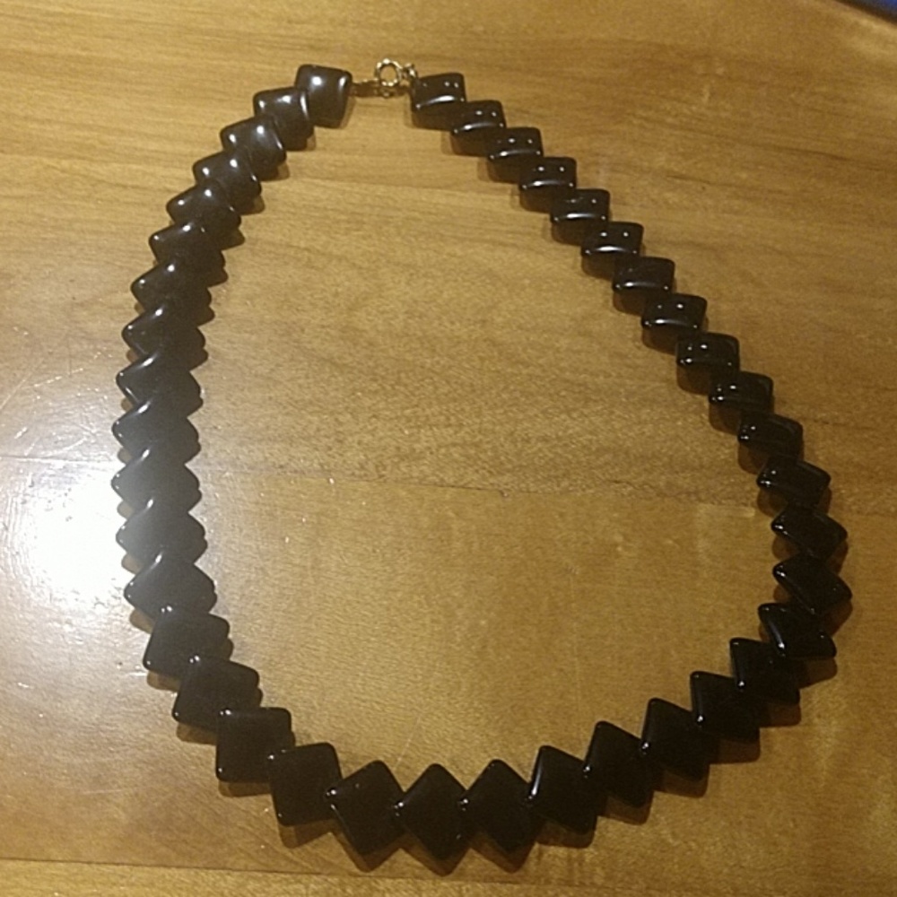 Ladies necklace